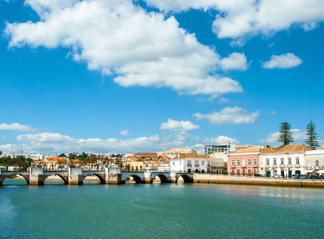 Kampaoh Tavira Hotel Buitenkant foto