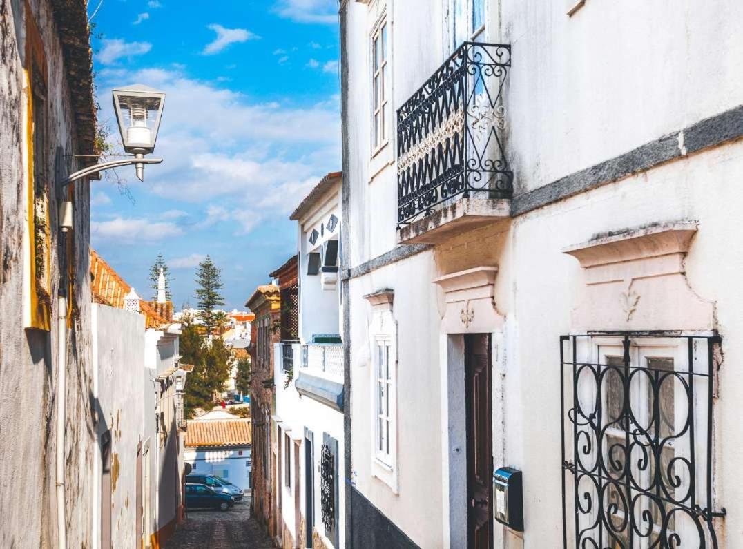Kampaoh Tavira Hotel Buitenkant foto