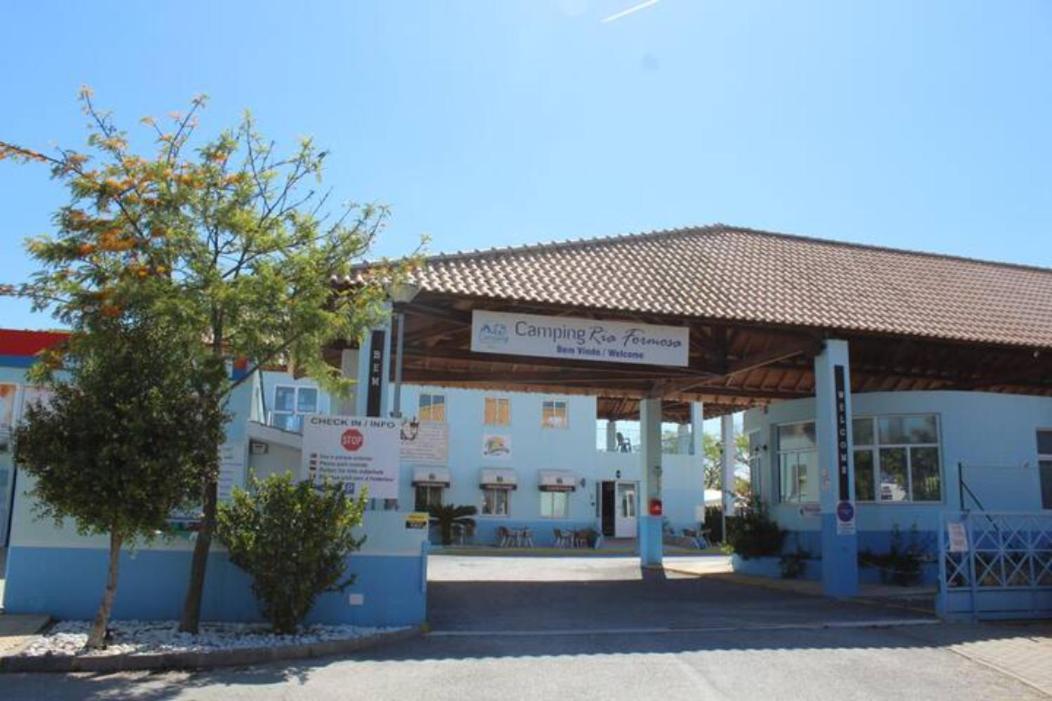 Kampaoh Tavira Hotel Buitenkant foto
