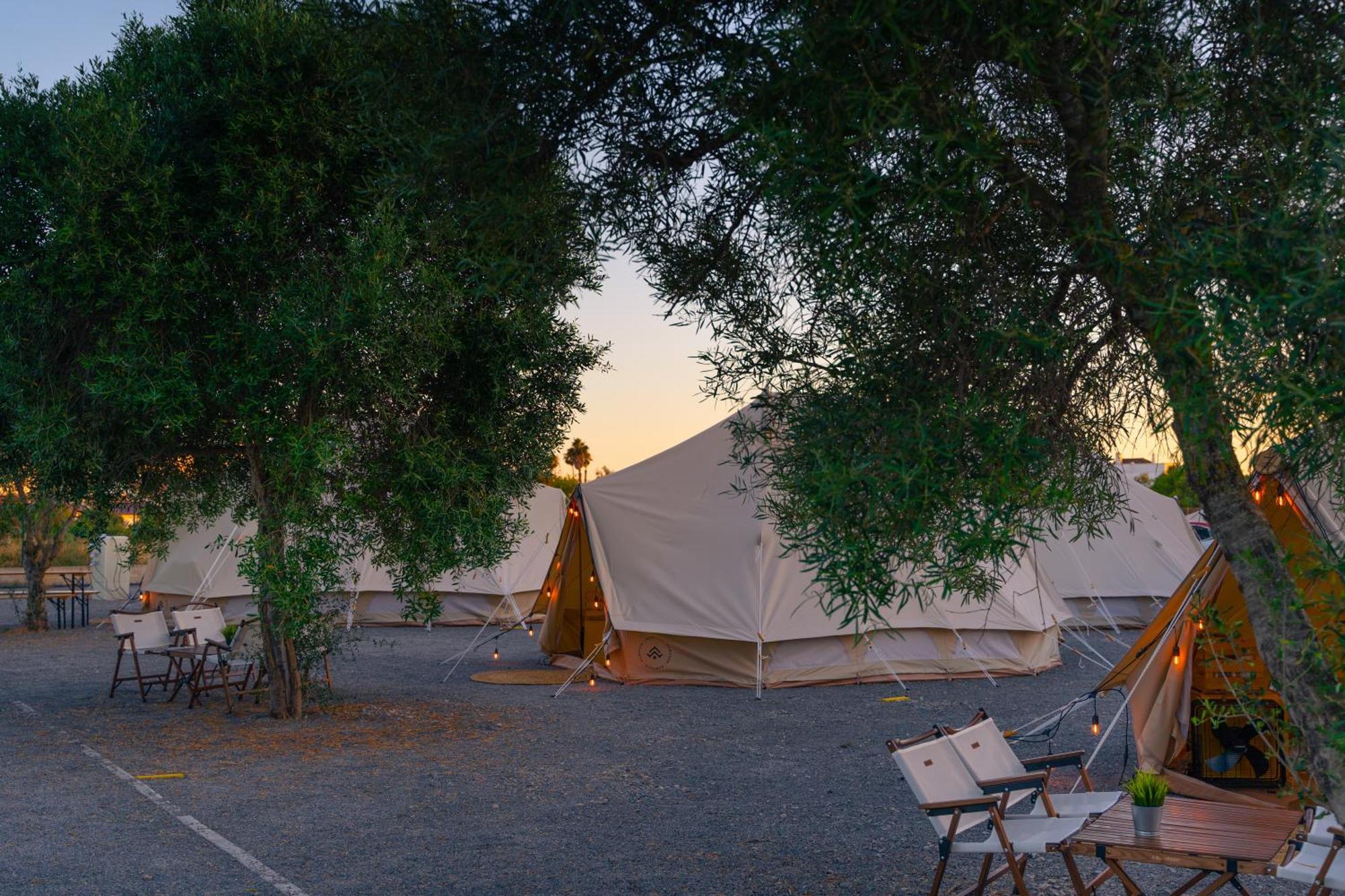 Kampaoh Tavira Hotel Buitenkant foto