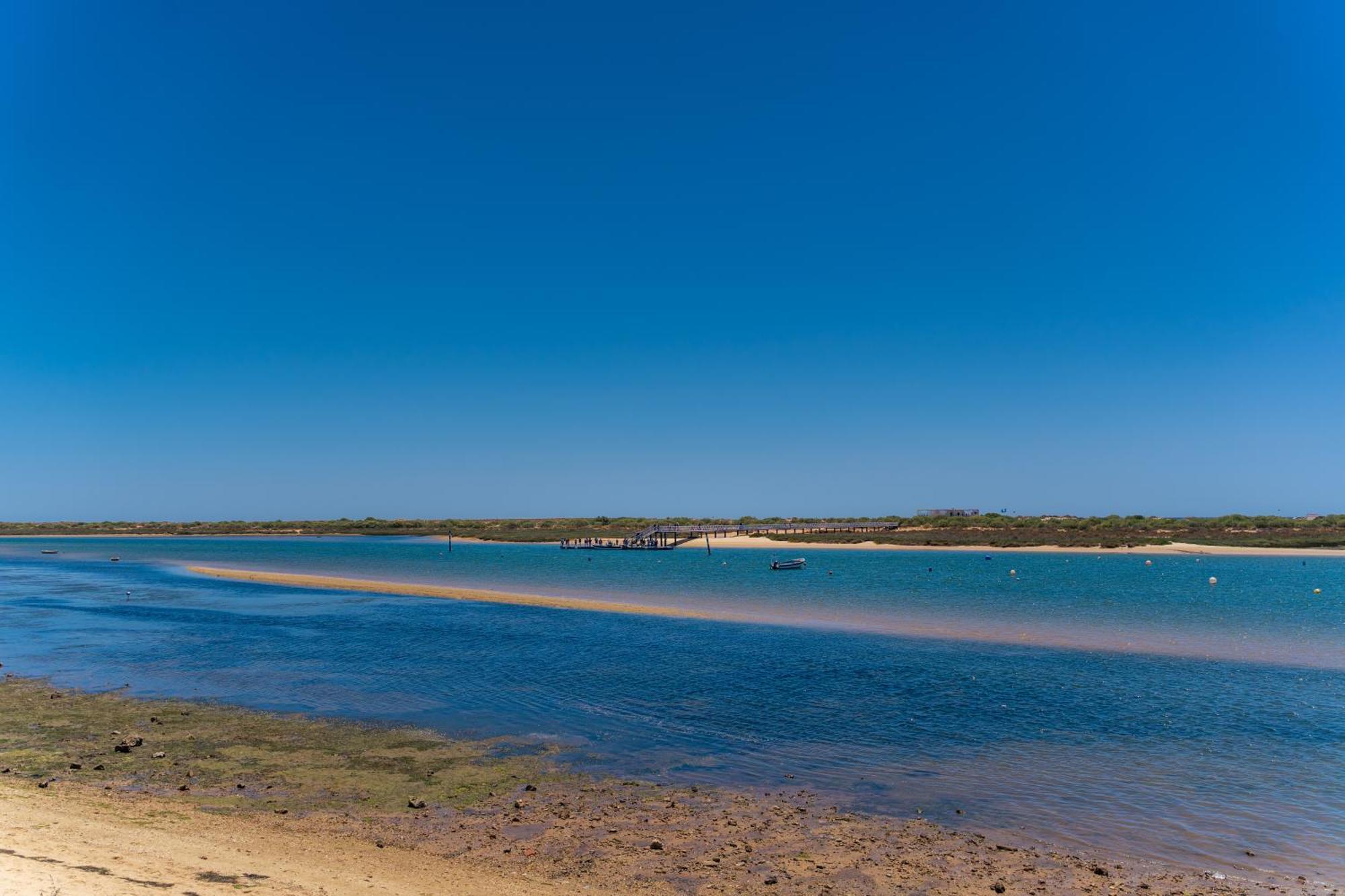 Kampaoh Tavira Hotel Buitenkant foto