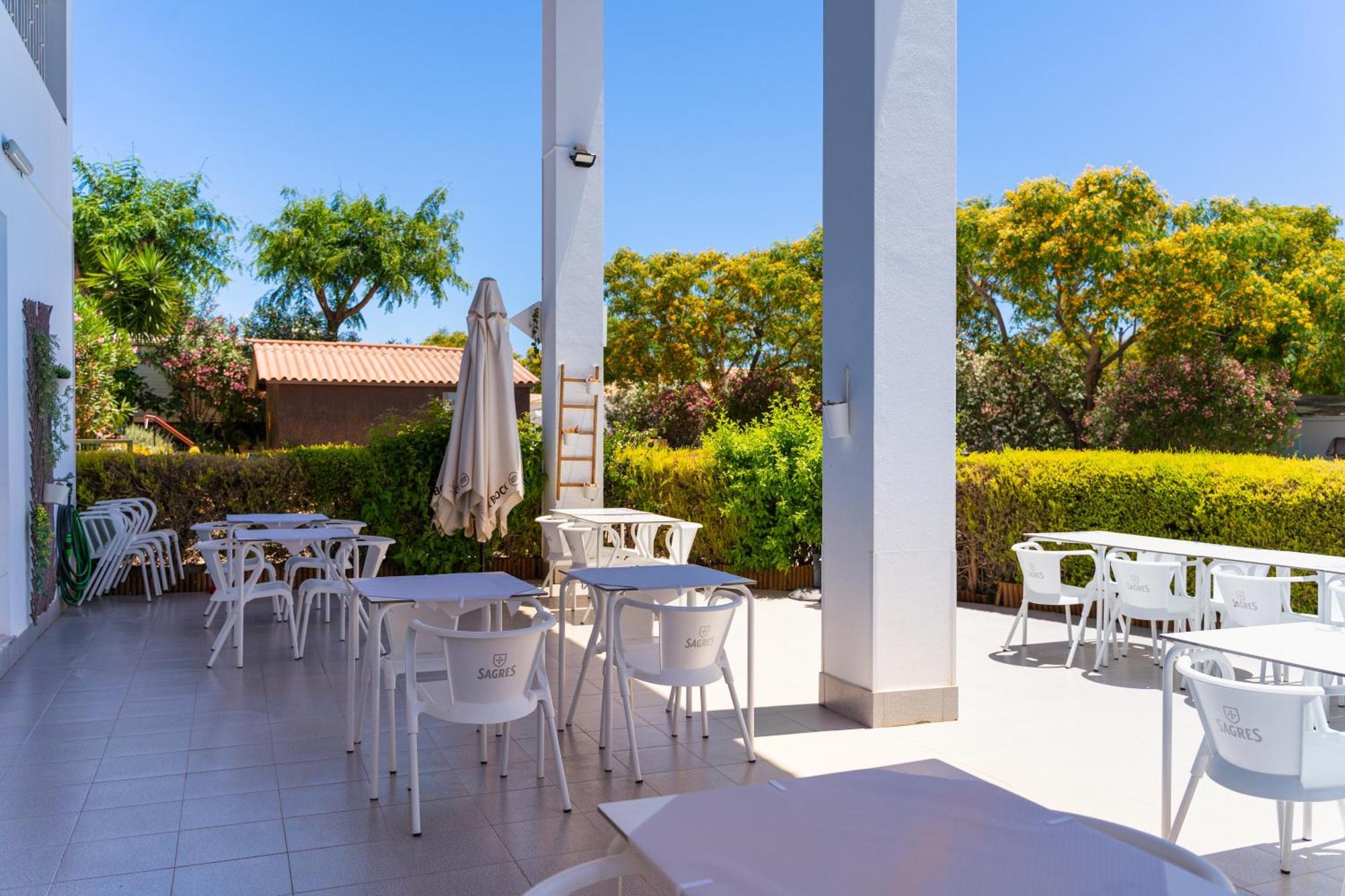 Kampaoh Tavira Hotel Buitenkant foto