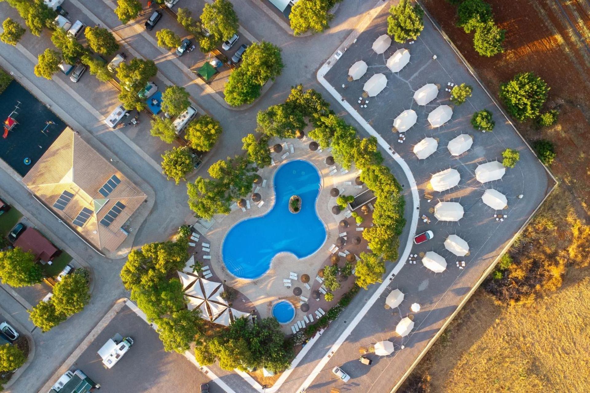 Kampaoh Tavira Hotel Buitenkant foto